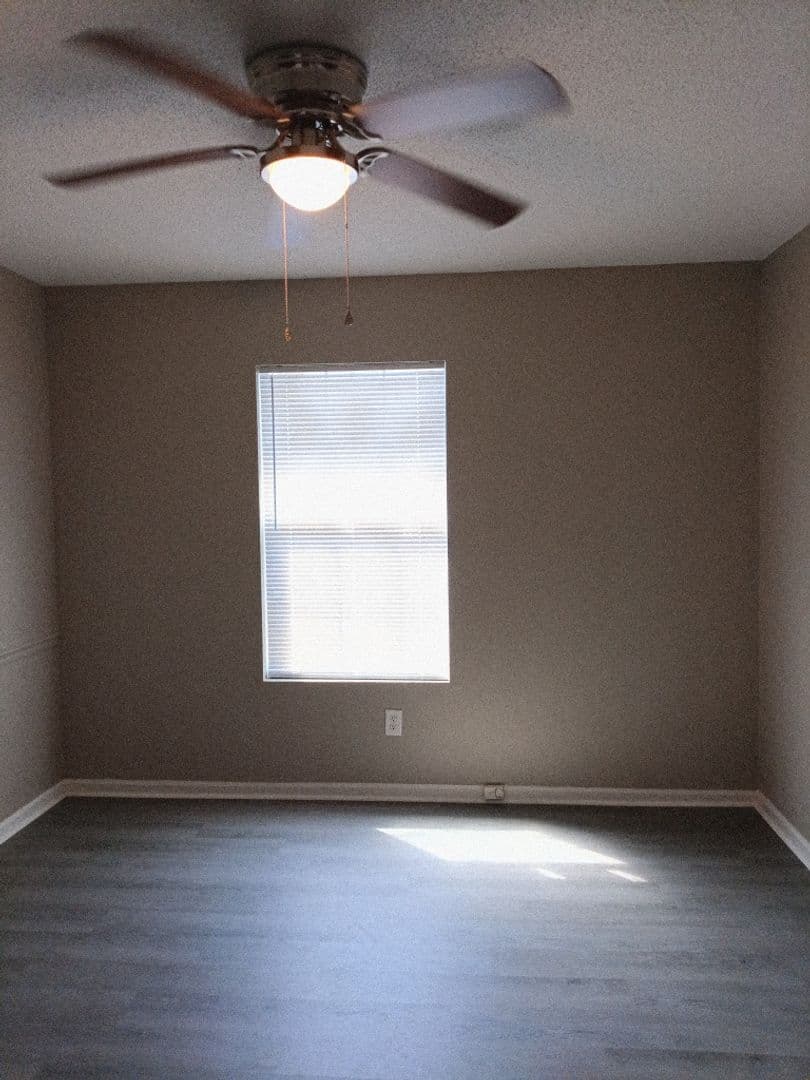Augusta Apartment: 1730 Hicks Street Apt A