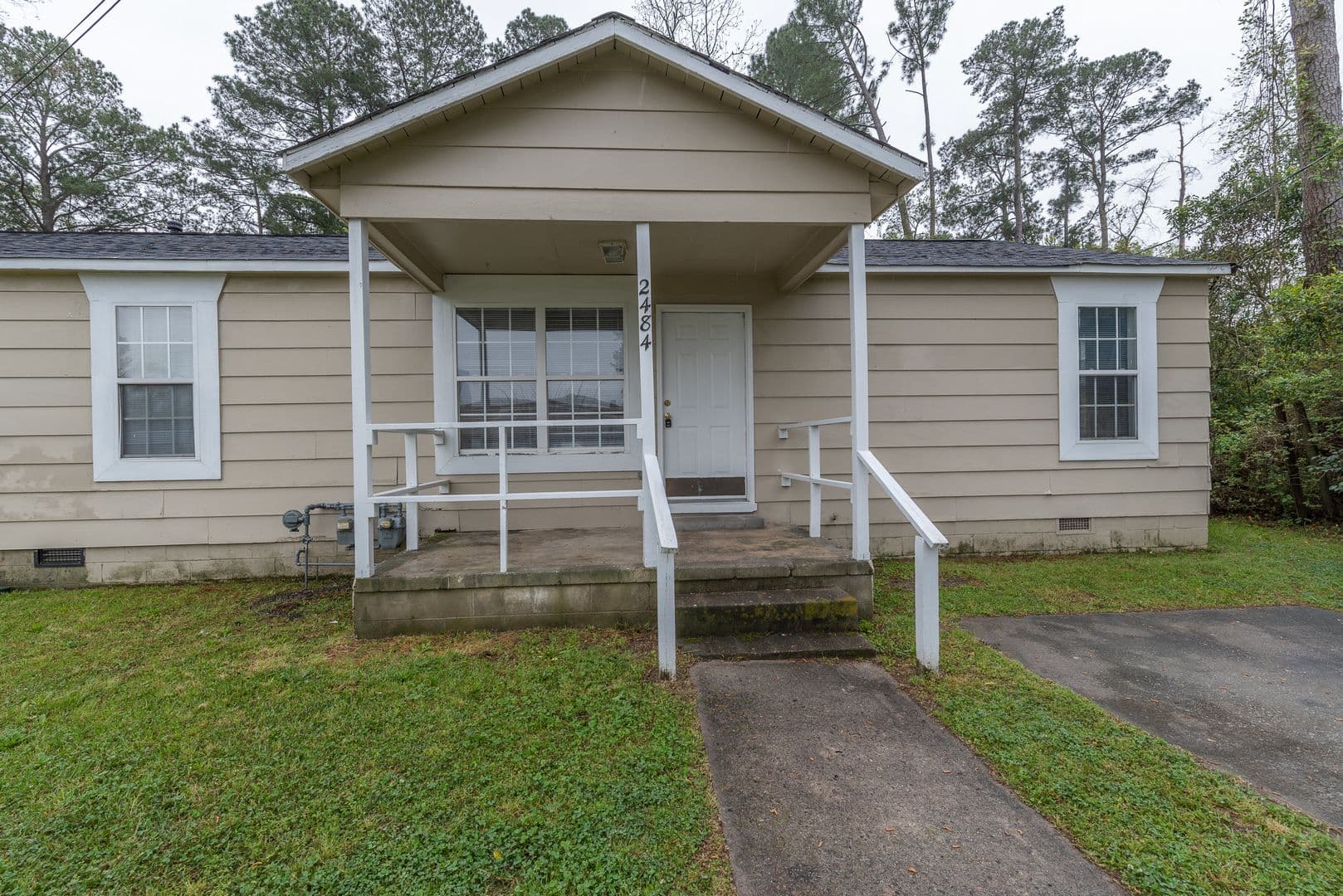 Augusta House: 2484 Miles Avenue