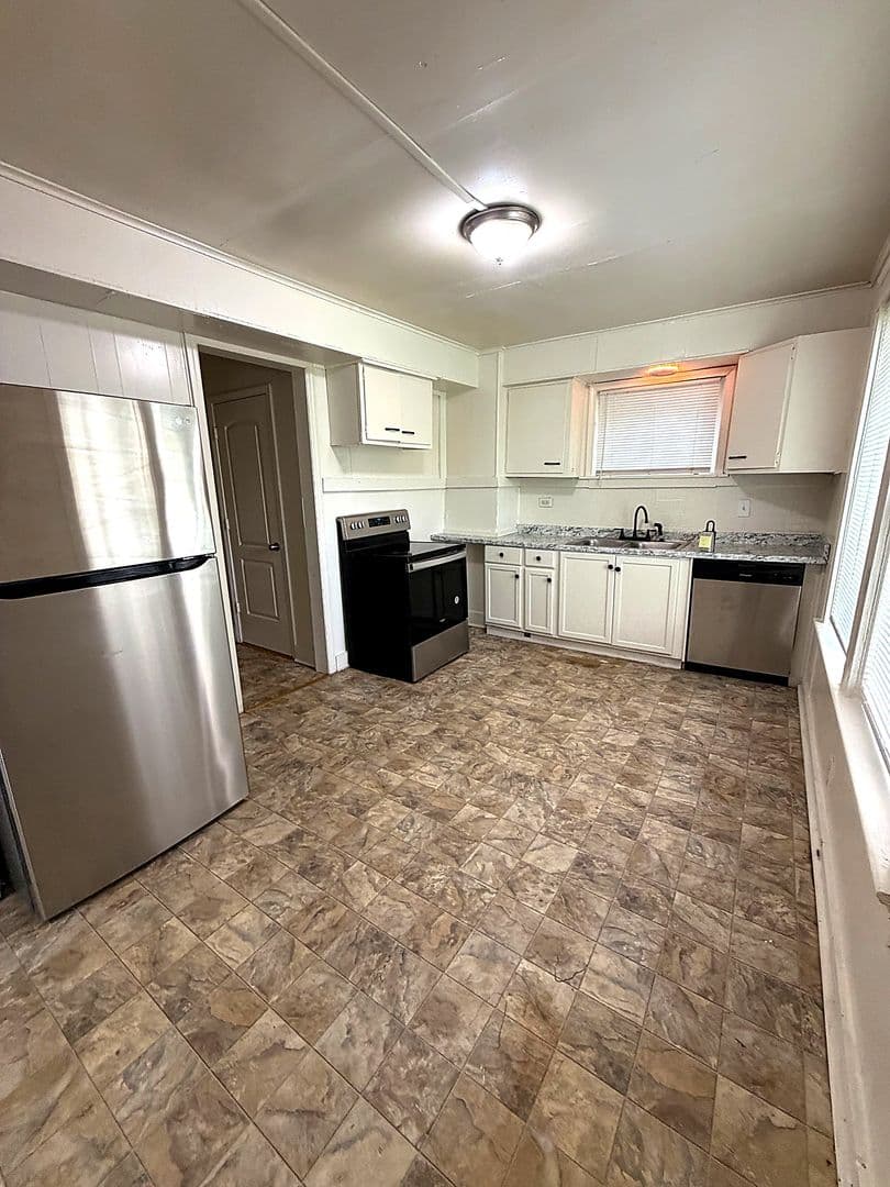 Kansas City Apartment: 3409 Benton Blvd