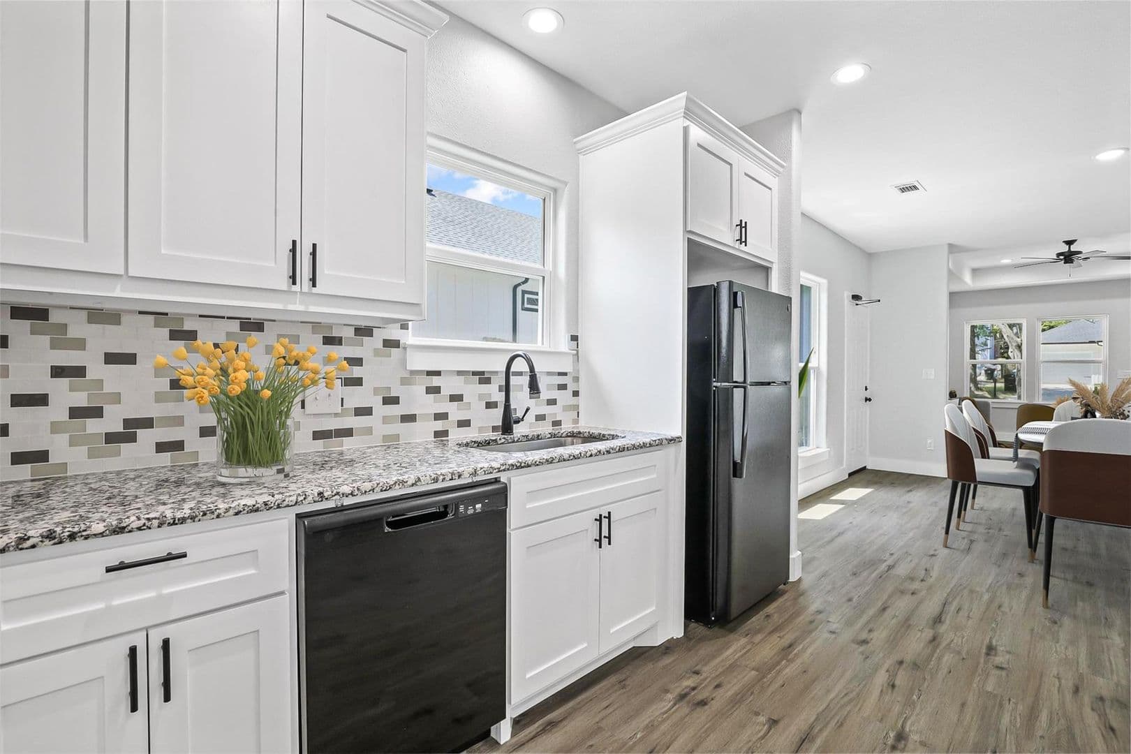 Denison House: 516 E Heron Street
