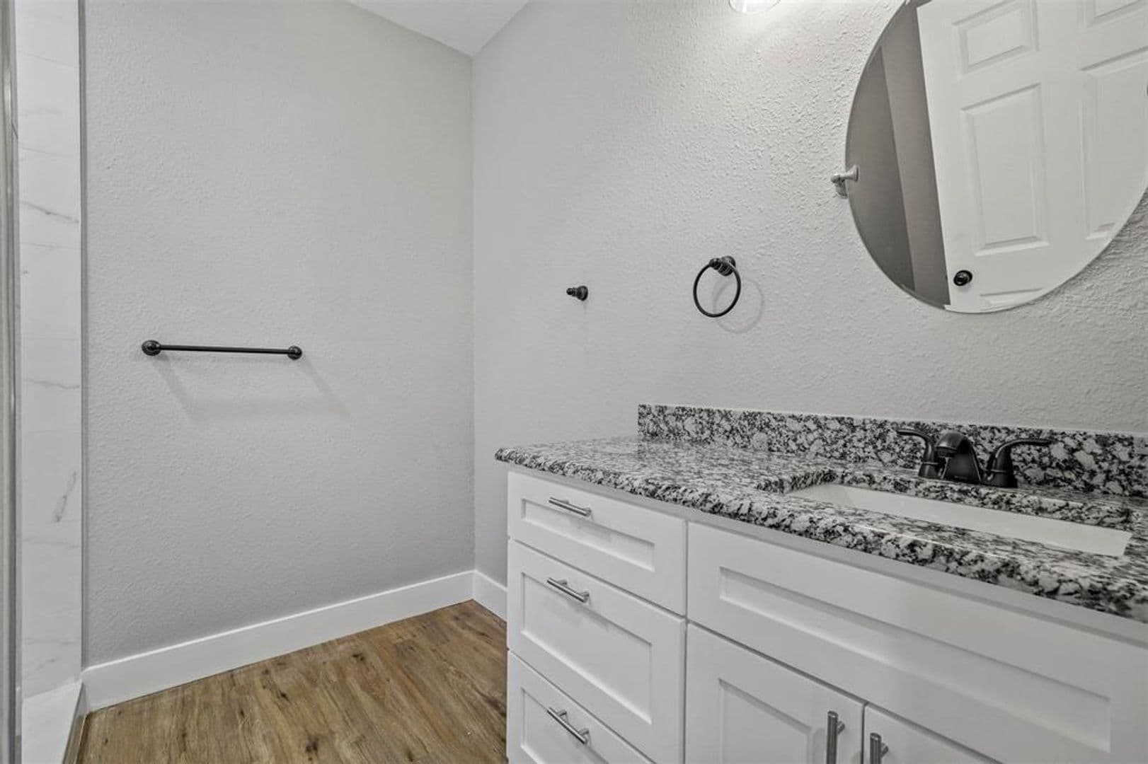 Denison House: 512 E Heron Street