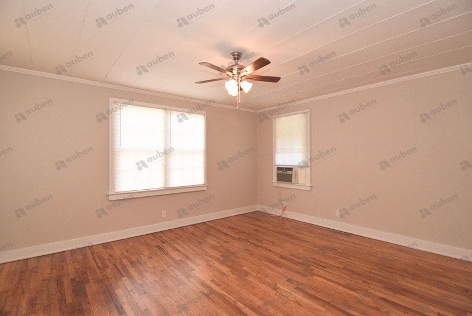 Augusta House: 512 Beaufort Drive