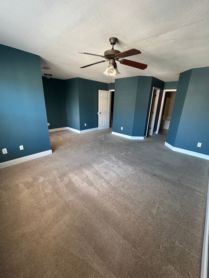 Augusta House: 2078 Reserve Lane