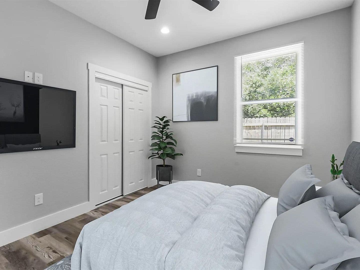 Denison House: 1104 W Elm Street