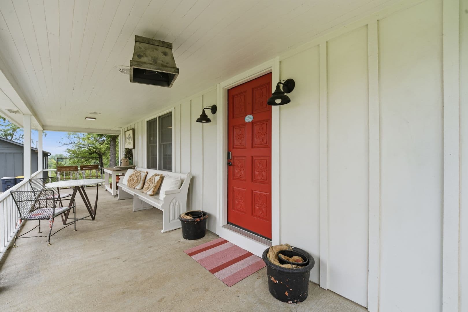 Kansas City House: 10200 Grandview Rd