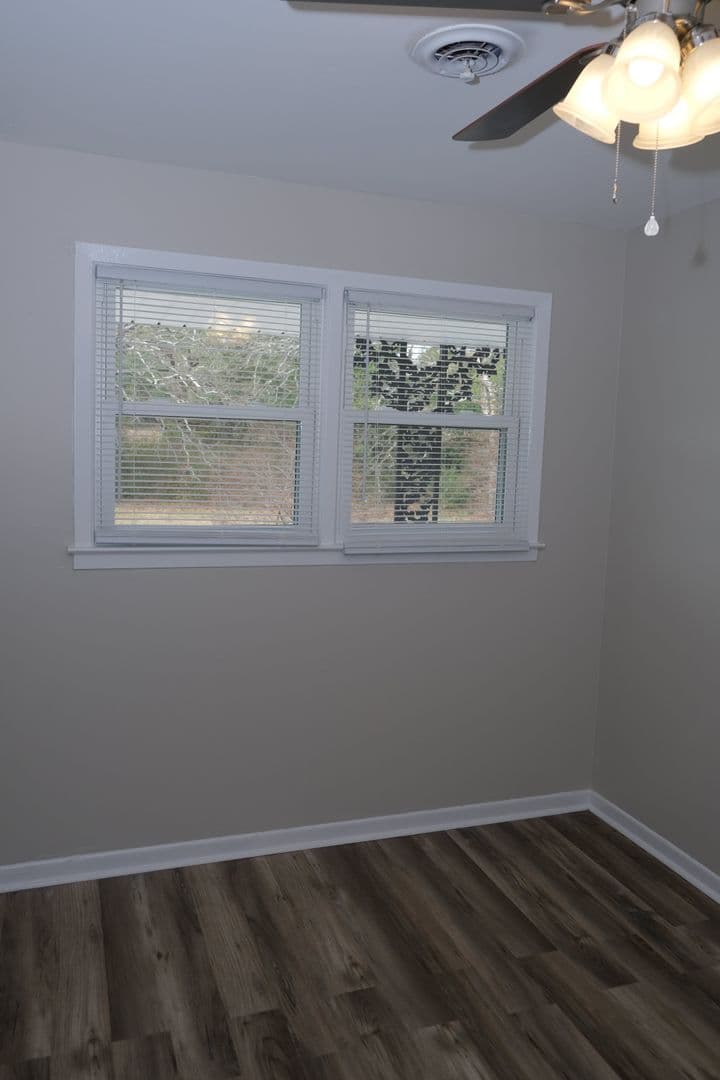 Augusta Apartment: 1600 Johns Rd