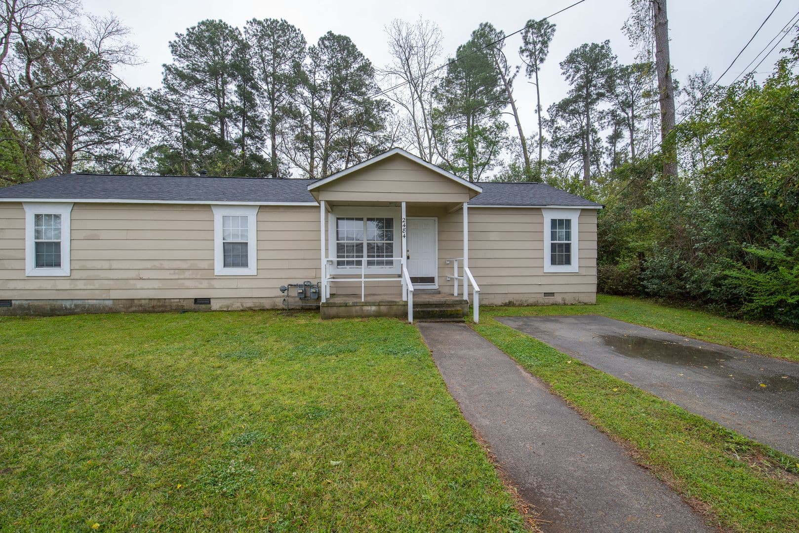 Augusta House: 2484 Miles Avenue