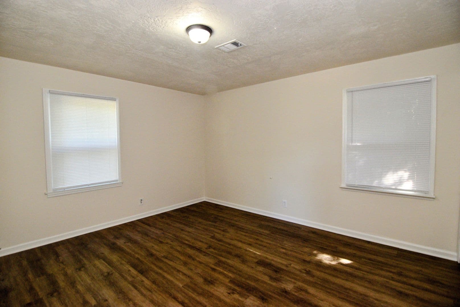 Waynesboro House: 146 Nathaniel Howard Road