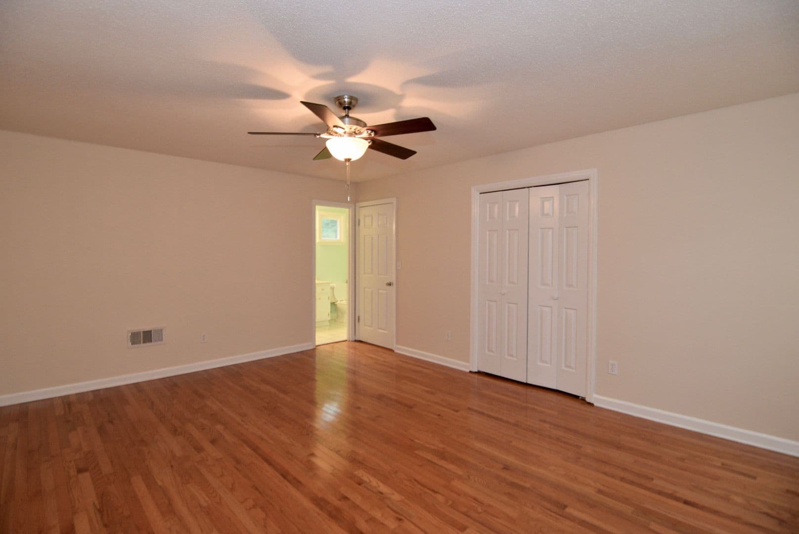 Evans House: 490 Pheasant Run Drive