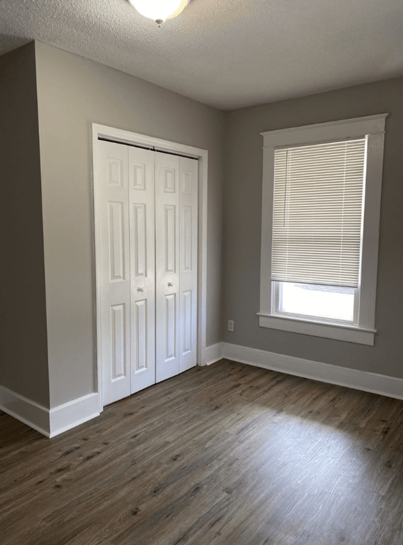 Chattanooga House: 2413 Stuart Street