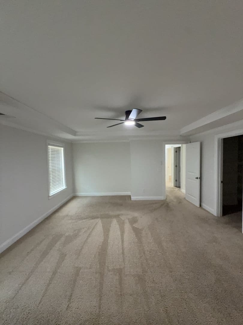 Elgin House: 234 Thacher Loop