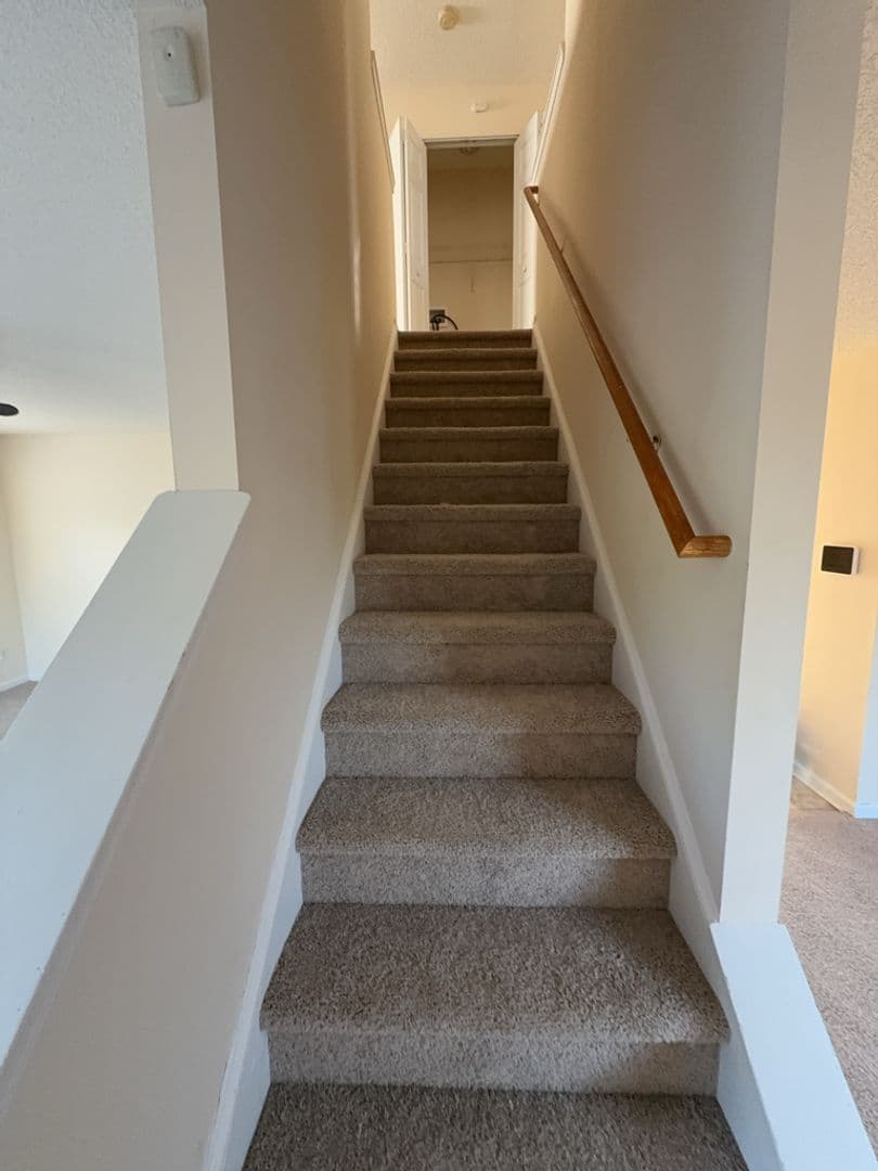 Lexington House: 420 Cape Jasmine Way