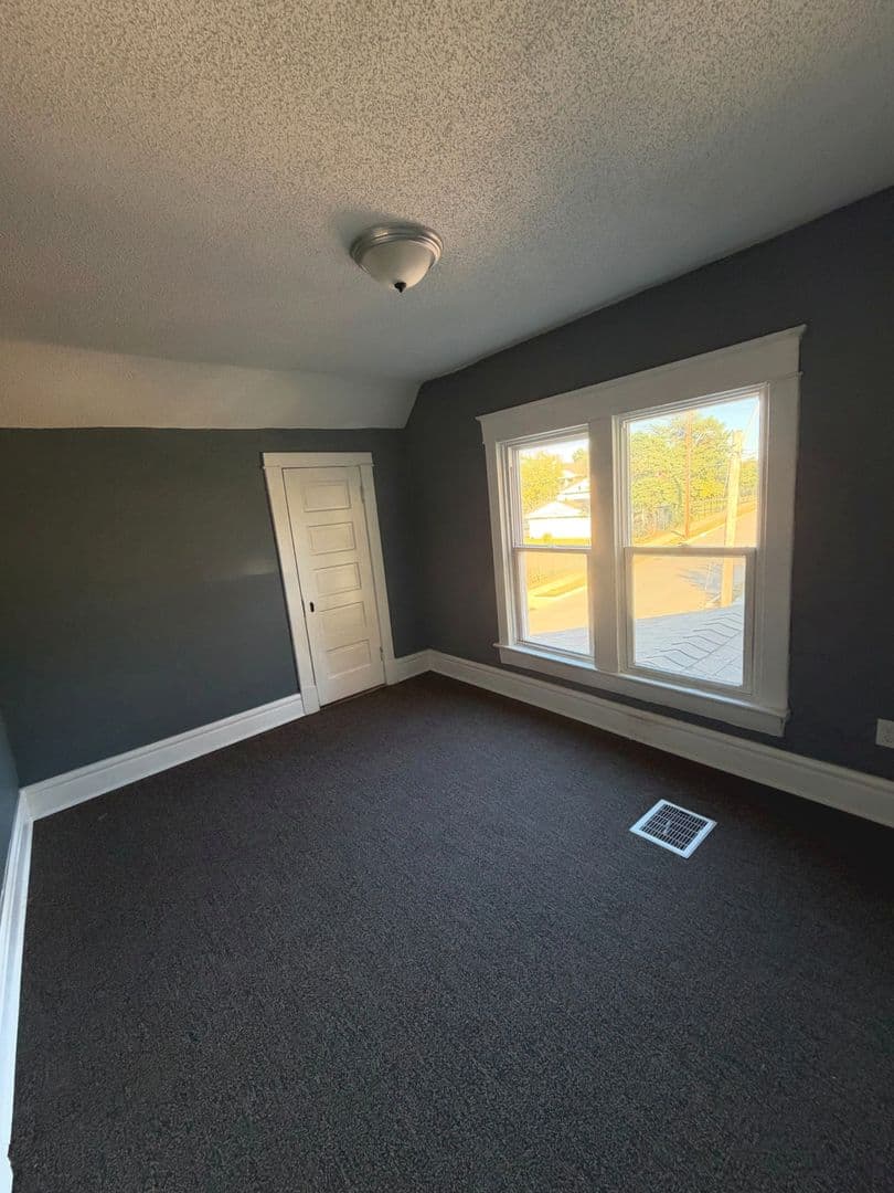 Kansas City House: 2600 Euclid Ave