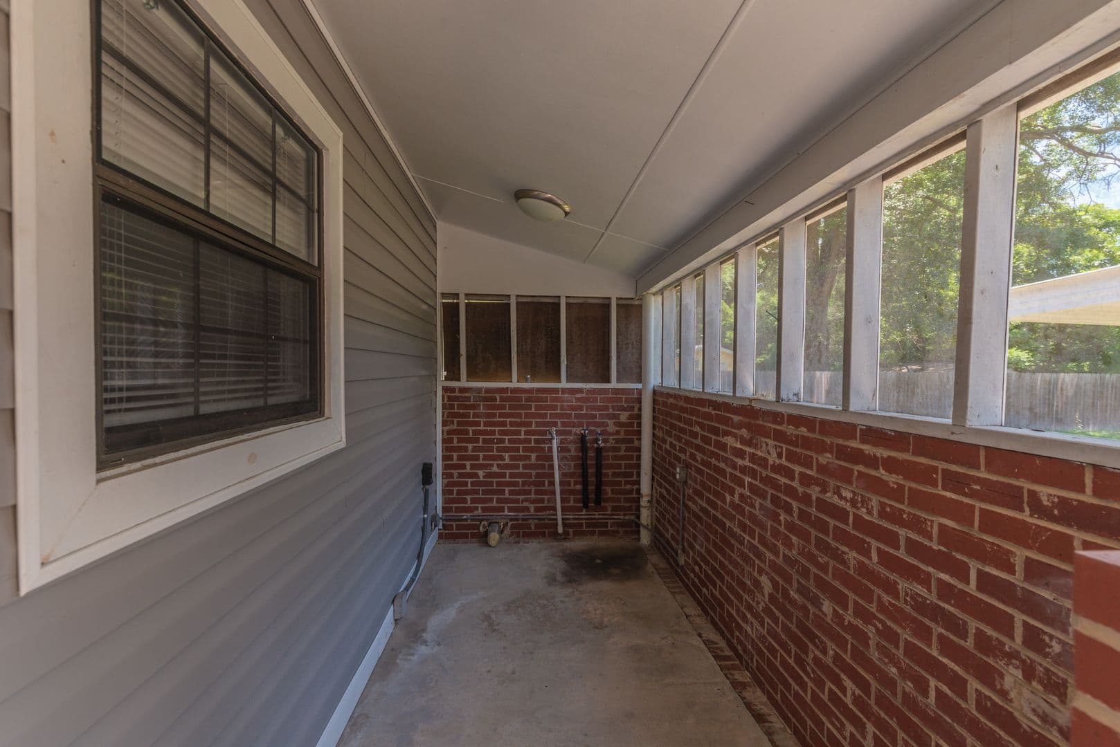 Augusta House: 1938 George Road