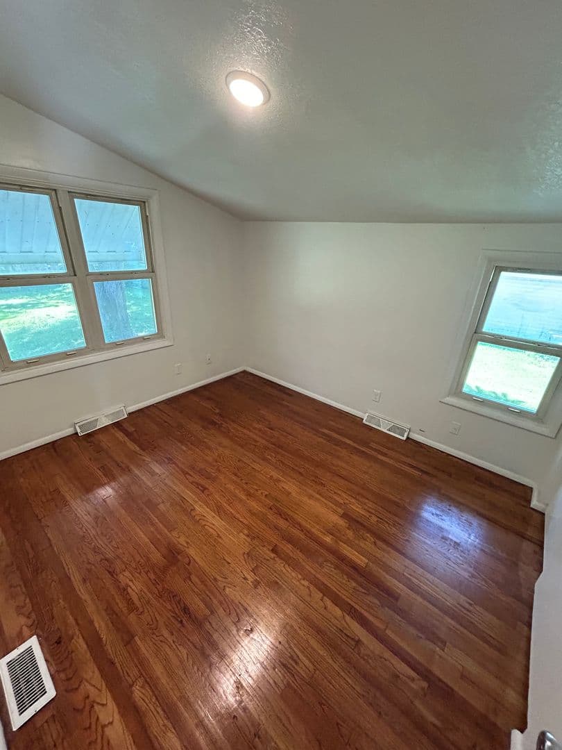 Kansas City House: 11301 Herrick Avenue
