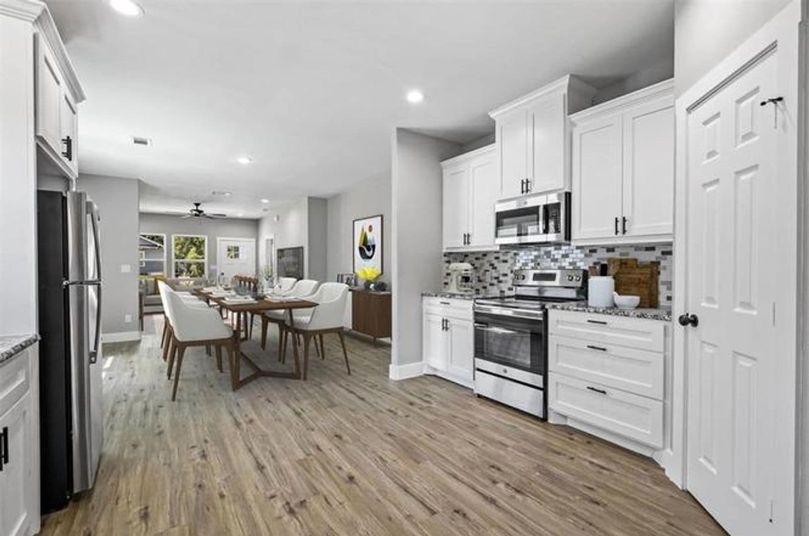Denison House: 512 E Heron Street