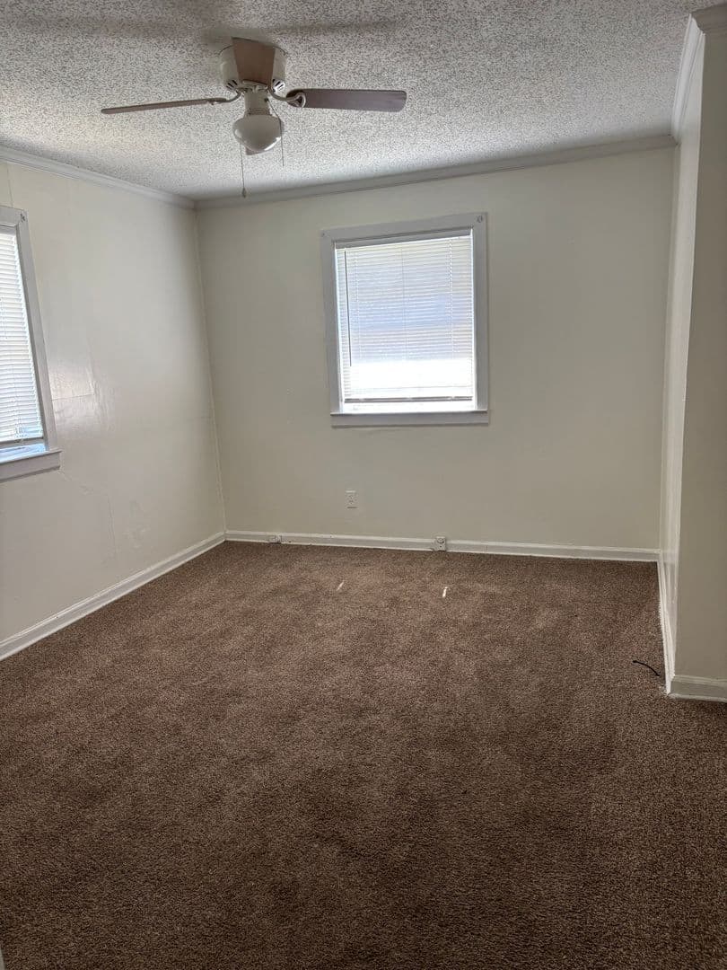 Augusta House: 2165 1/2 Telfair Street