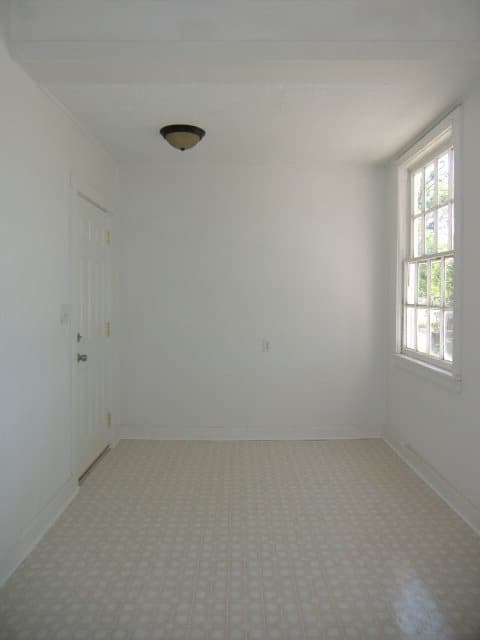 Augusta House: 1914 1/2 Kratha Drive