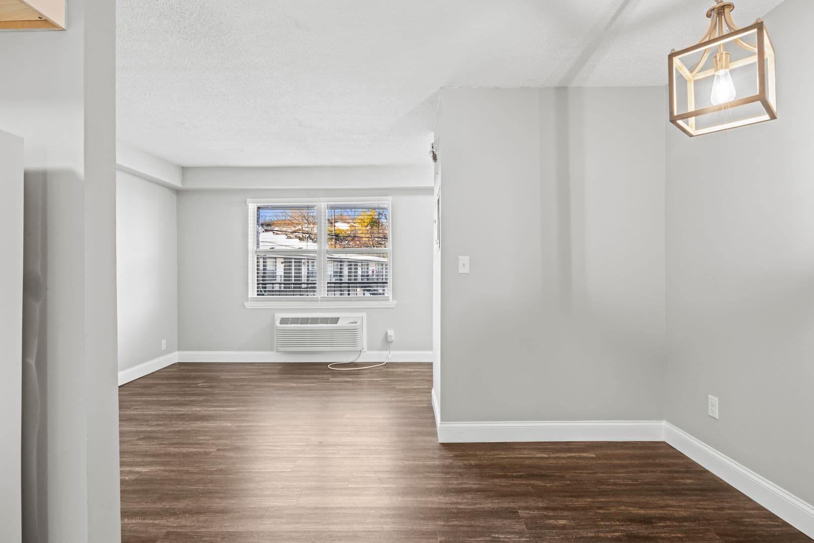 Hixson Apartment: 5519 Highway 153