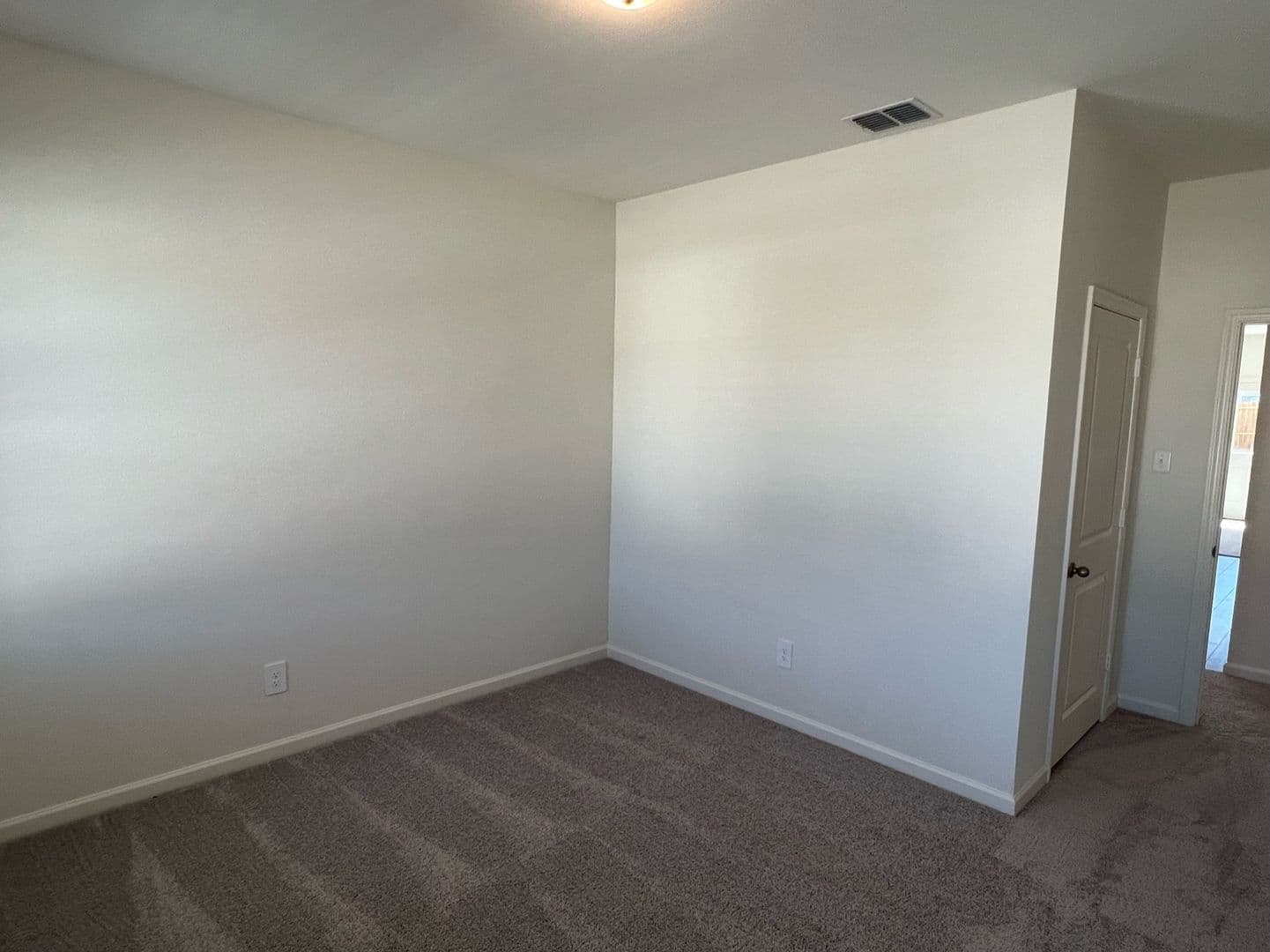 Lavon House: 752 Richmond Drive