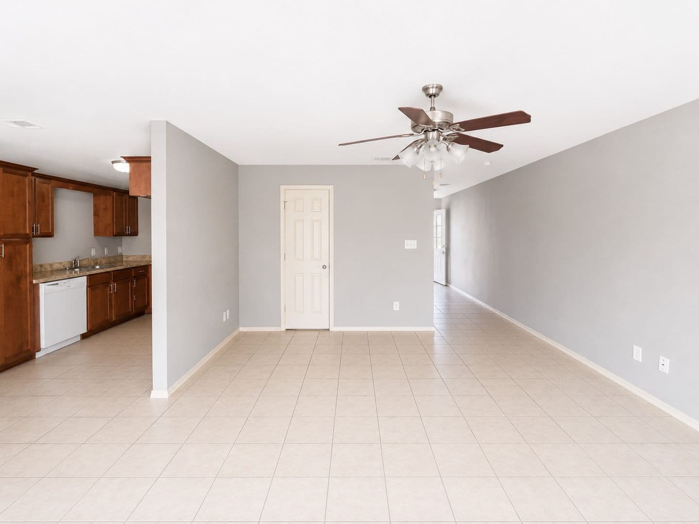 Princeton Apartment: 1109-1111 Parkway Trail