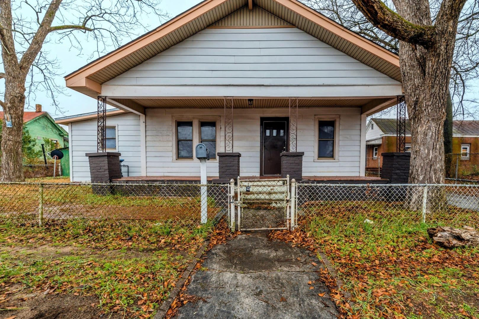 Augusta House: 151 Curry Street
