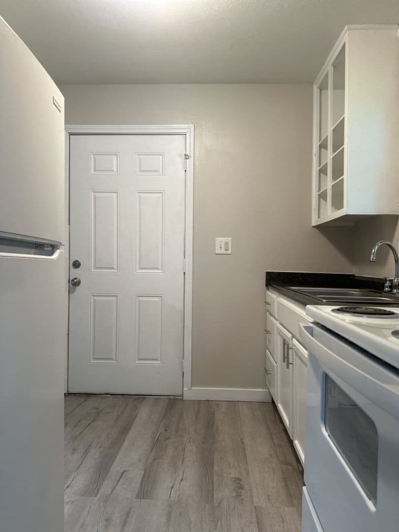 Augusta House: 2563 Lyman Street