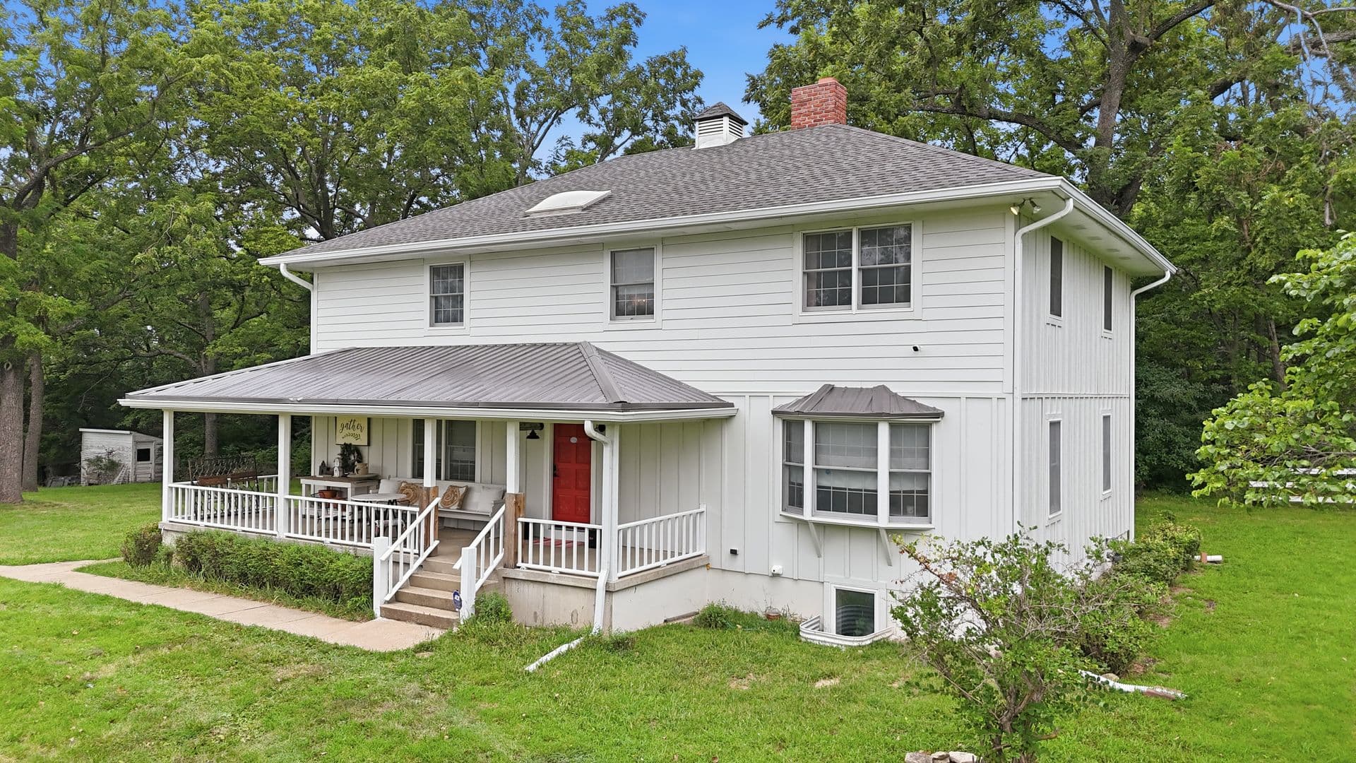 Kansas City House: 10200 Grandview Rd