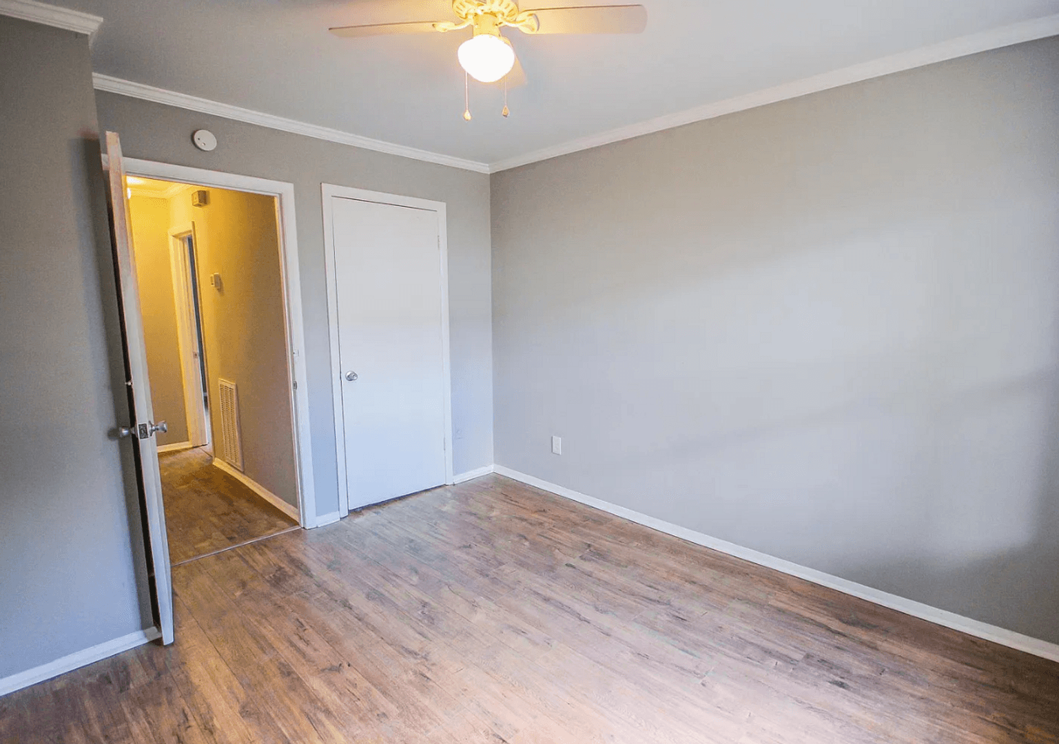 Chattanooga House: 508 S Highland Park Avenue