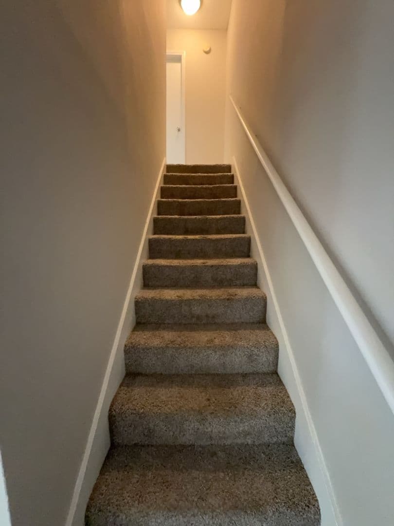 Cayce Townhome: Londonderry Sq