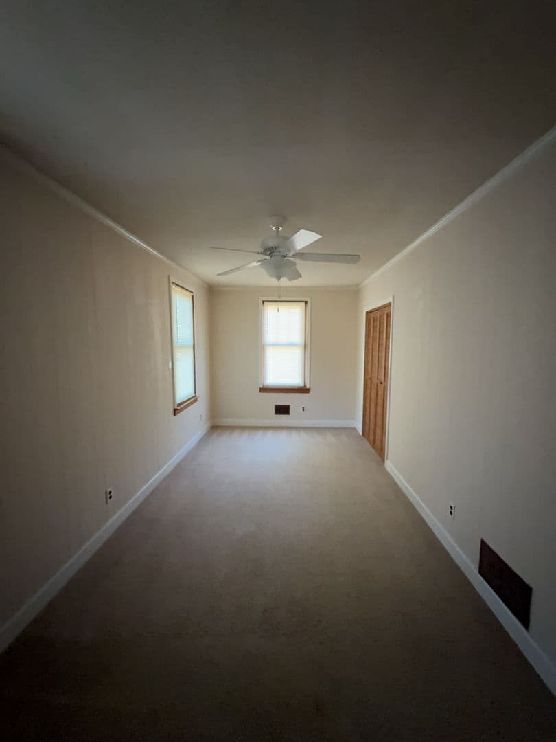 Cayce House: 1516 Axtell Dr