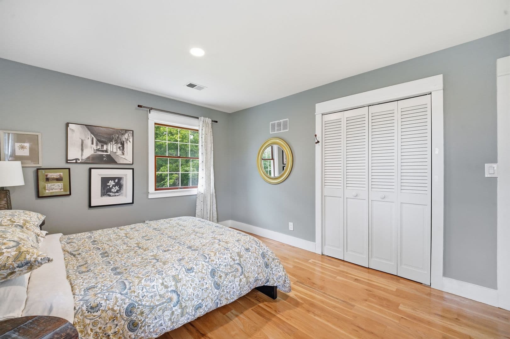 Kansas City House: 10200 Grandview Rd