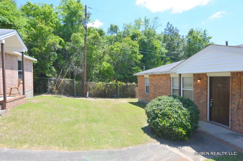 Augusta House: 2311 Walden Drive