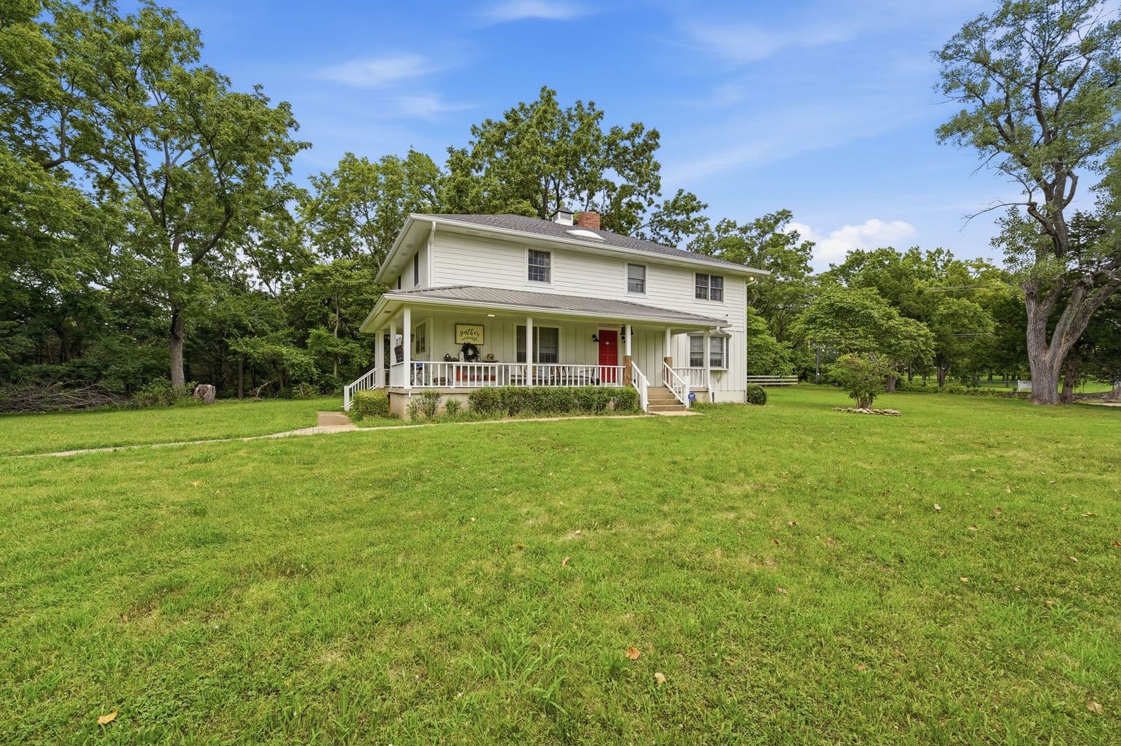 Kansas City House: 10200 Grandview Rd