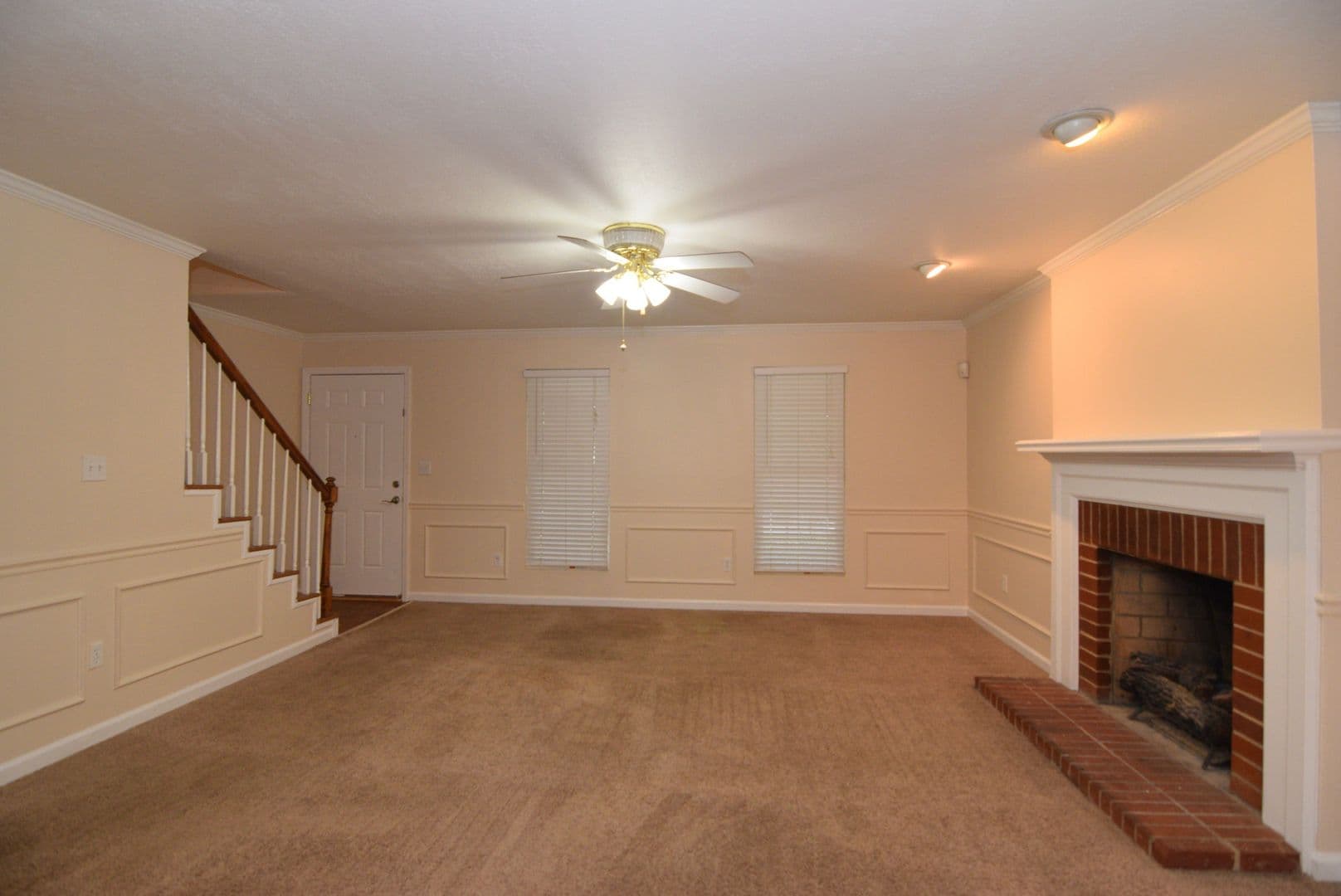 Evans House: 490 Pheasant Run Drive