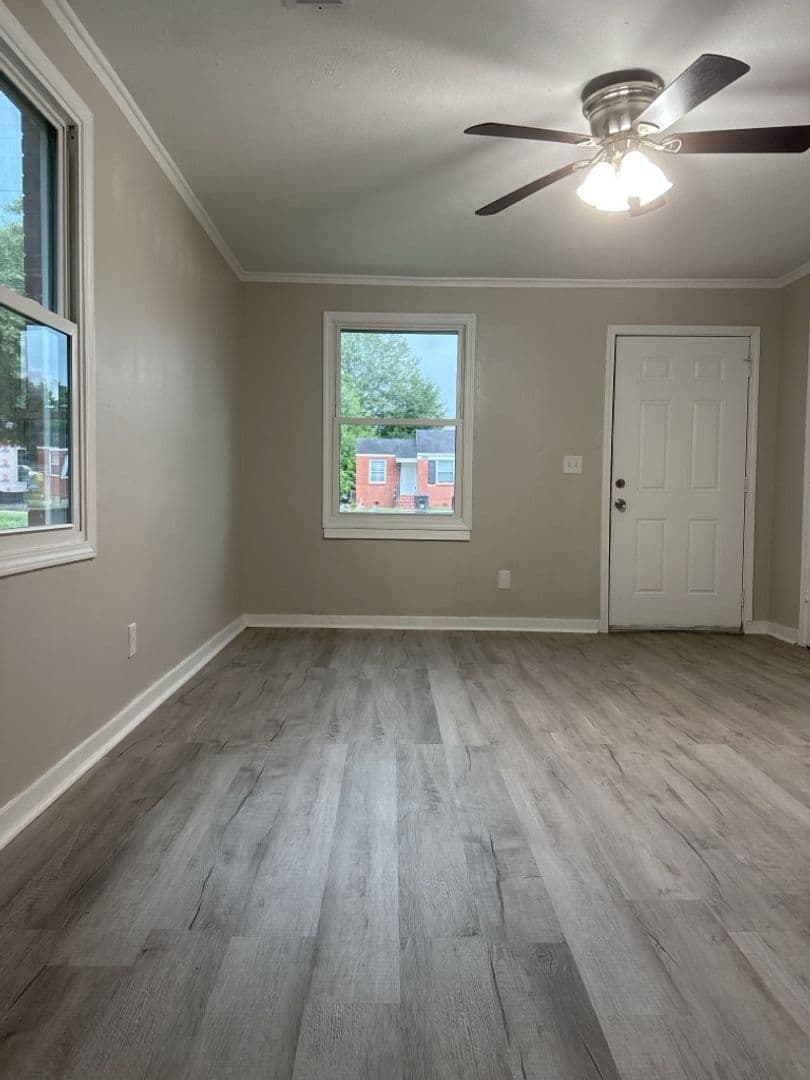 Augusta House: 2563 Lyman Street