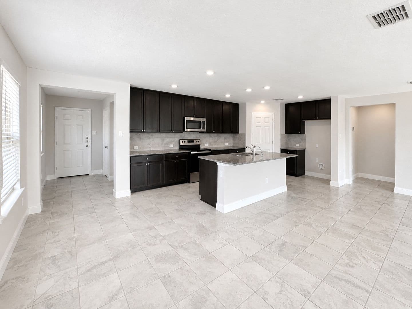 Aubrey House: 2605 Wesley Avenue