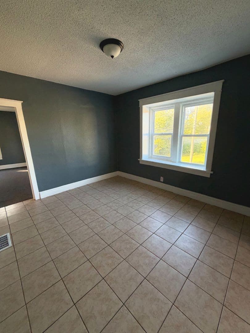 Kansas City House: 2600 Euclid Ave
