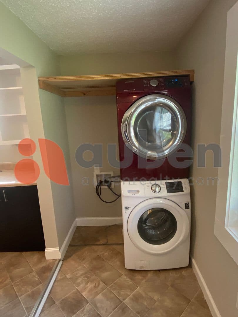 Chattanooga House: 316 Stringer St