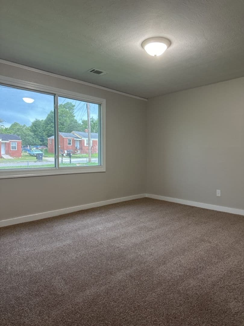 Augusta House: 2563 Lyman Street