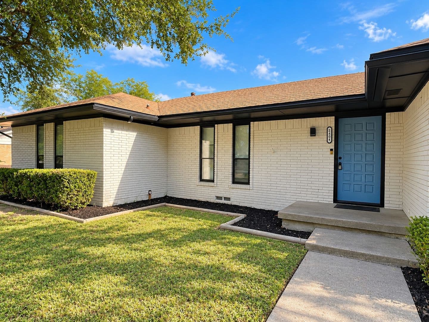 Plano House: 2404 Kentfield Lane