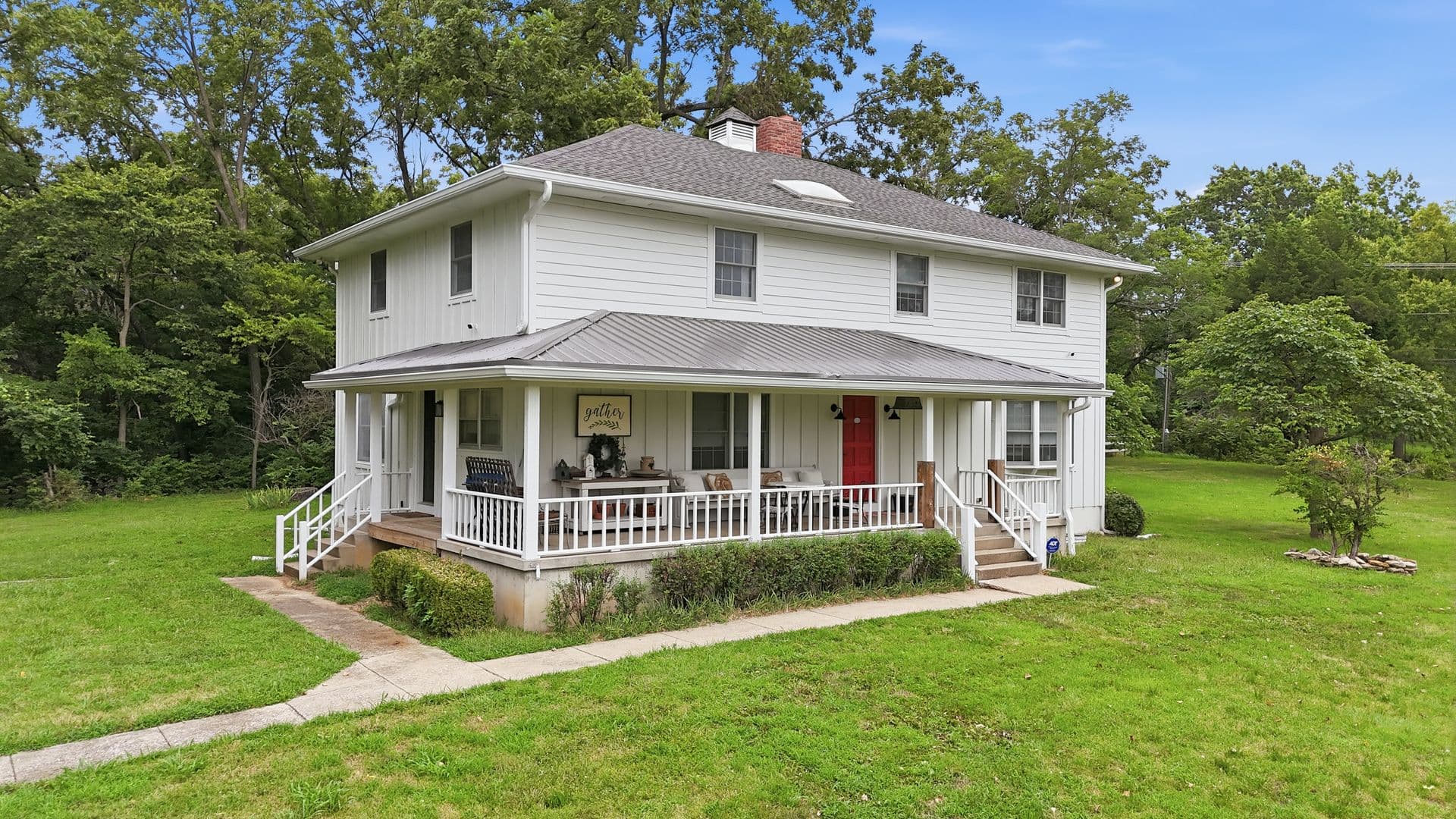 Kansas City House: 10200 Grandview Rd