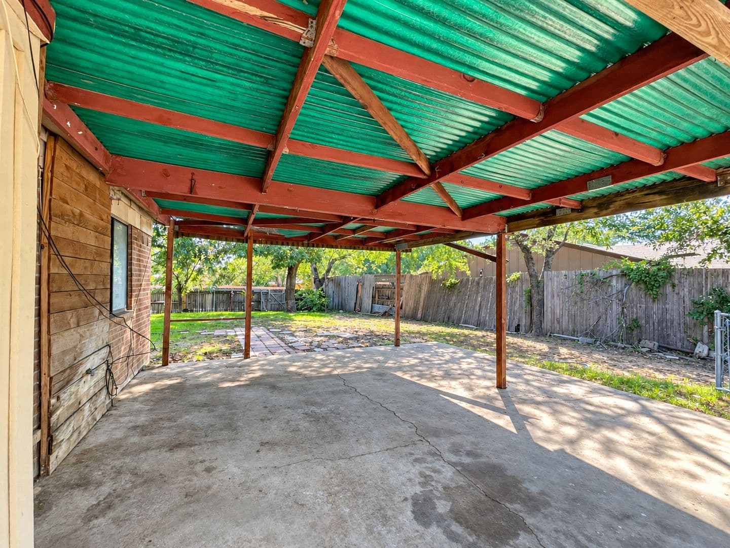 Duncanville House: 1038 Cedar Run Drive