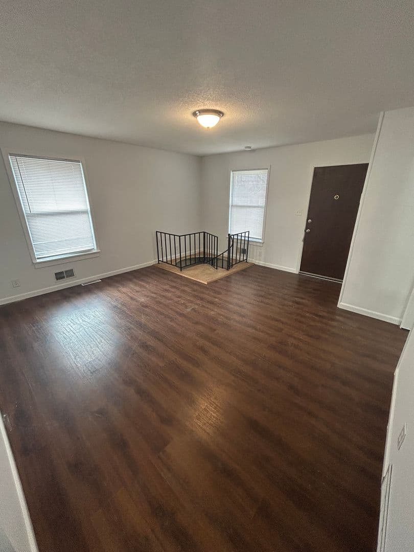 Independence House: 20808 E 13th Ter S.
