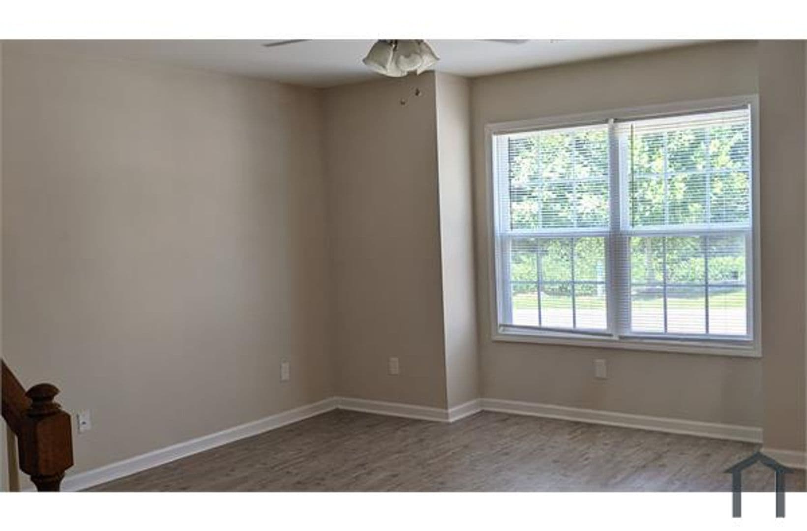 Columbia Apartment: 5229 Woodbrier Street