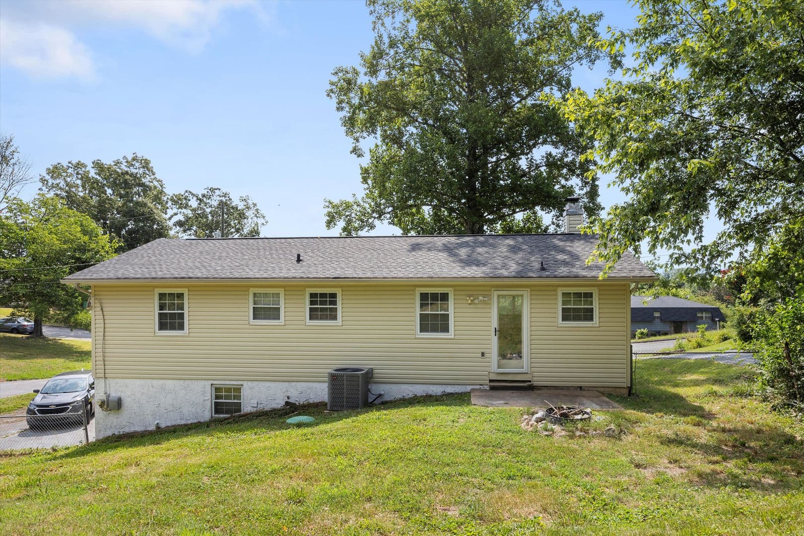 Ooltewah House: 4015 Shady Oak Drive