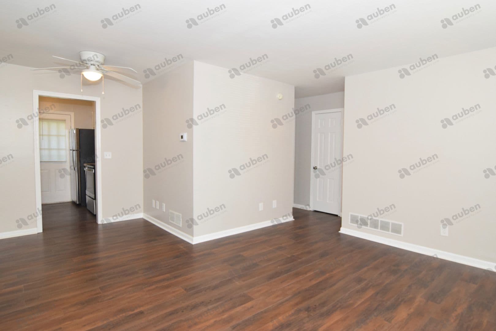 Augusta Apartment: 1600 Johns Rd