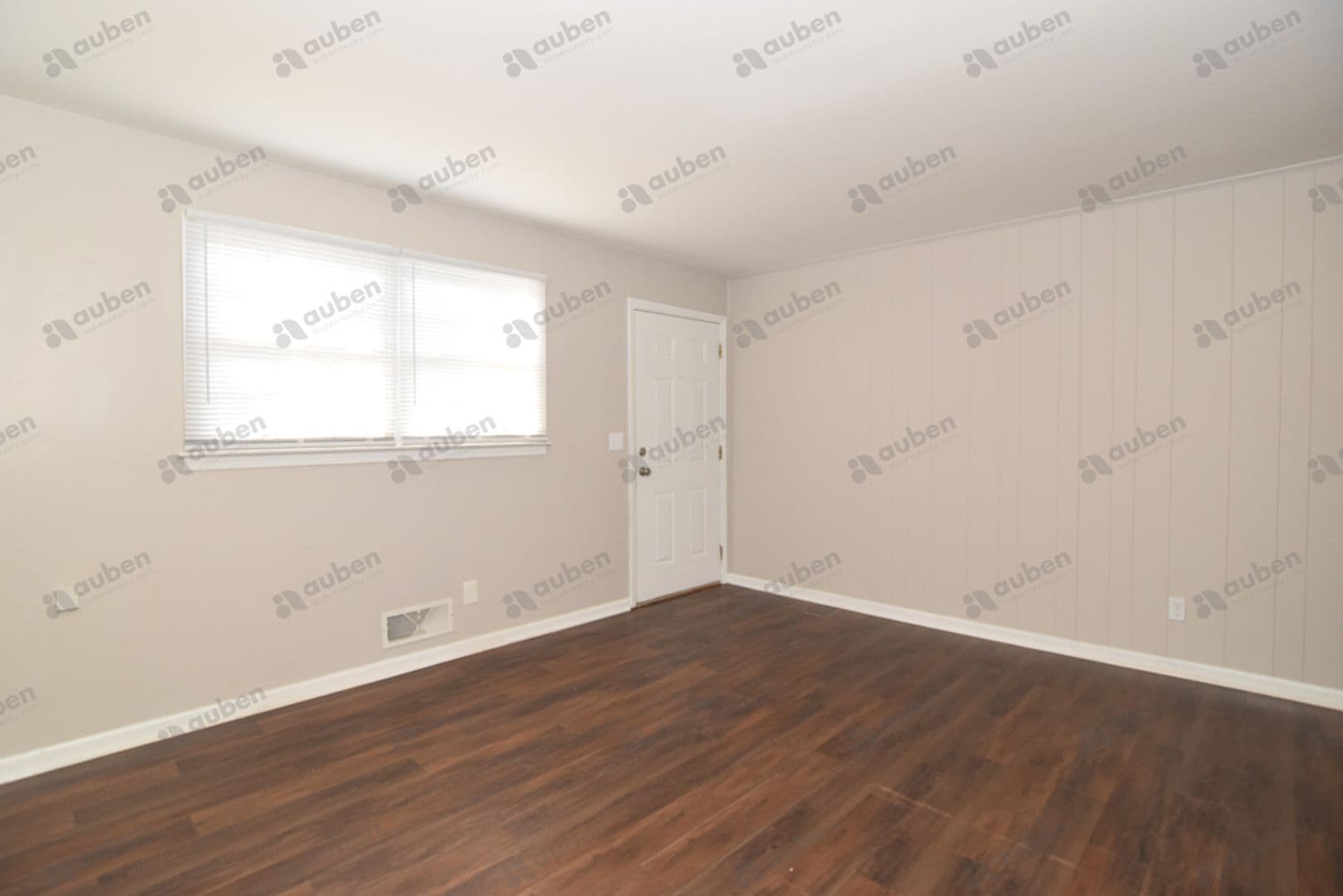 Augusta Apartment: 1600 Johns Rd