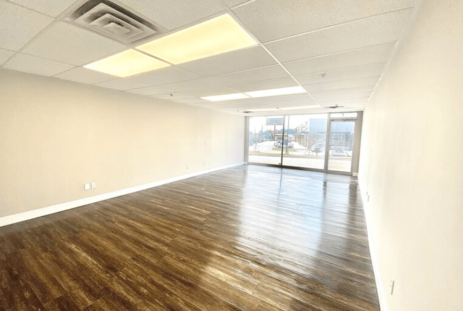 Hixson Apartment: 5519 Highway 153