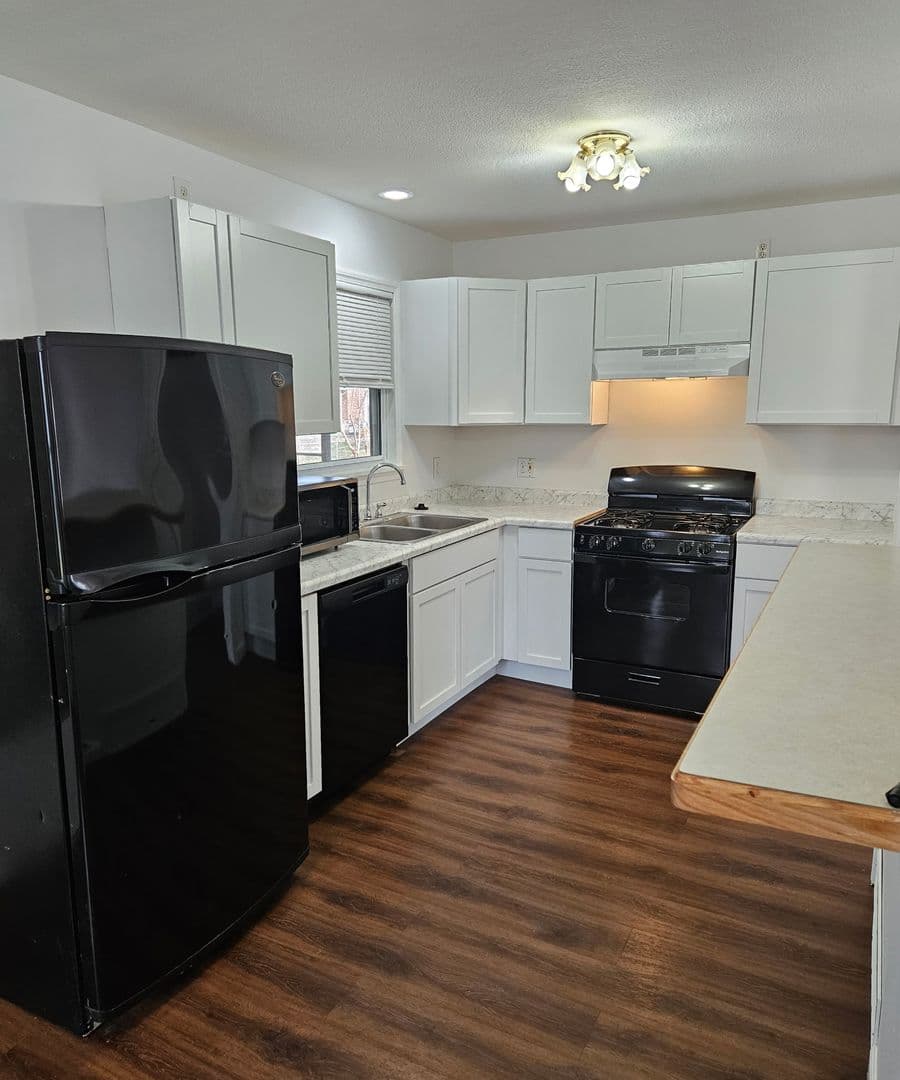 Independence House: 20808 E 13th Ter S.